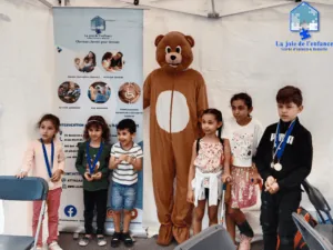 Atelier enfant encadré par La Joie de l'Enfance
